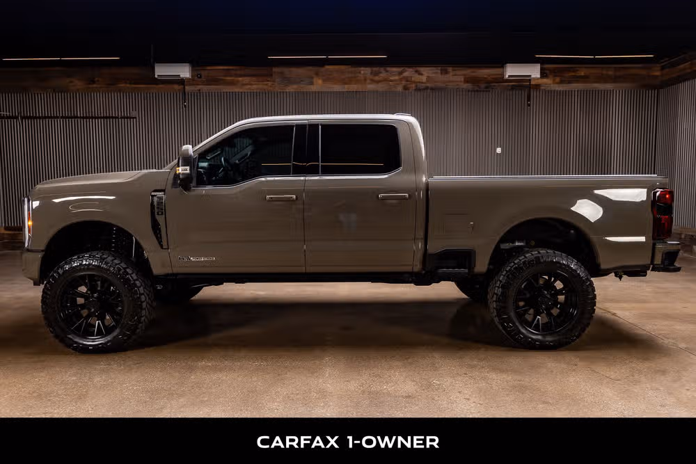 2026 Ford F-250 Super Duty King Ranch Crew Cab Image 5