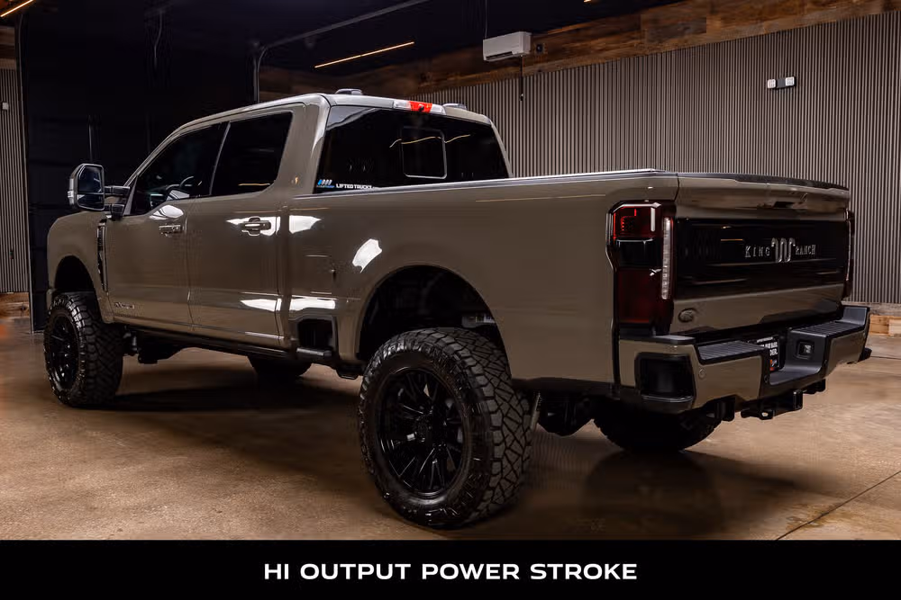 2026 Ford F-250 Super Duty King Ranch Crew Cab Image 6