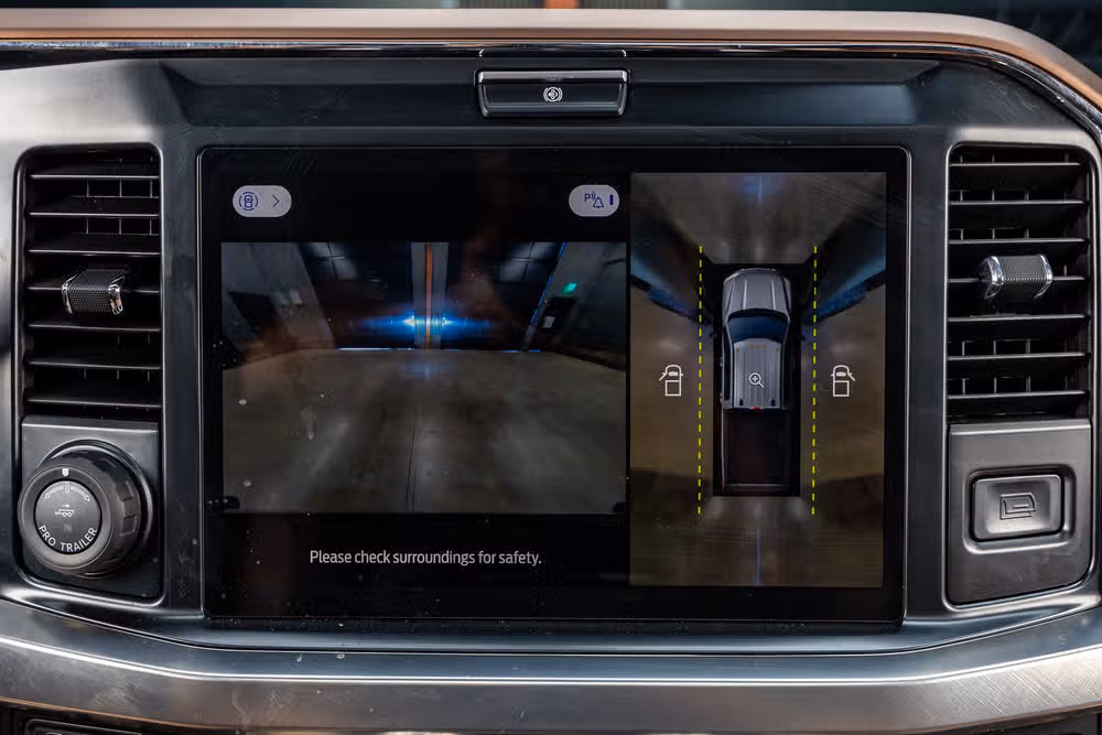 2026 Ford F-250 Super Duty King Ranch Crew Cab Image 23