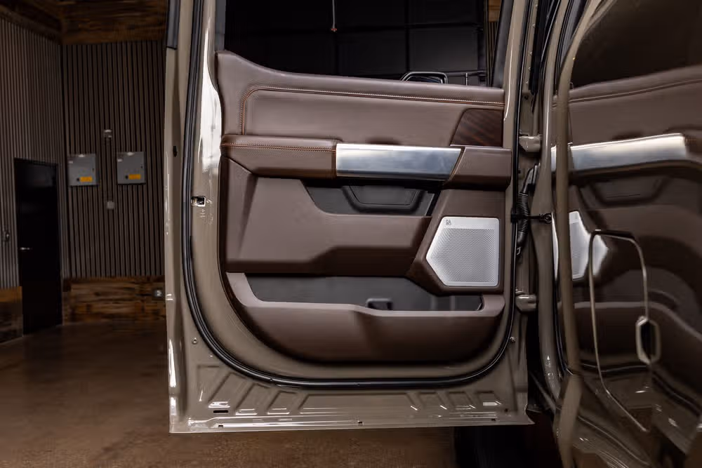 2026 Ford F-250 Super Duty King Ranch Crew Cab Image 36