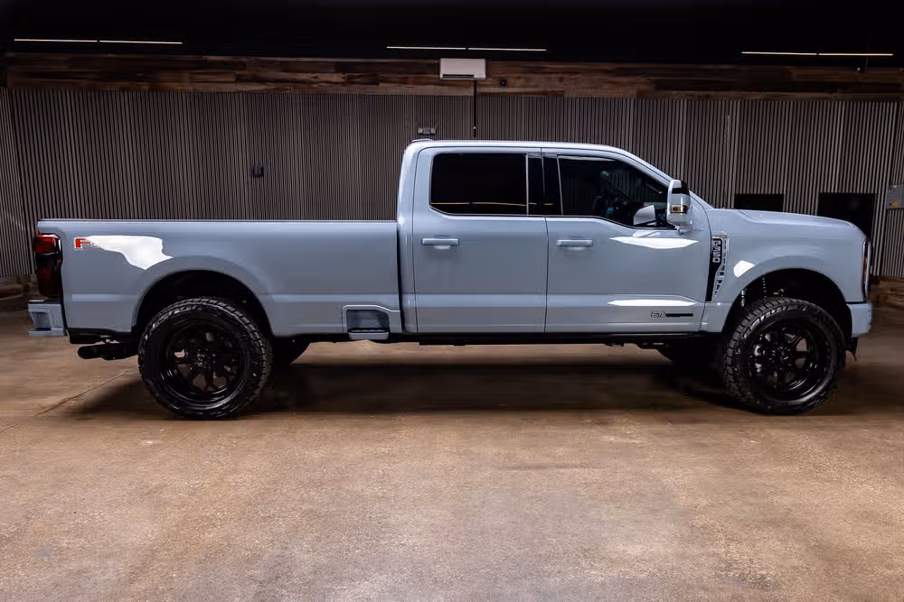 2026 Ford F-350 Super Duty King Ranch Crew Cab Image 11