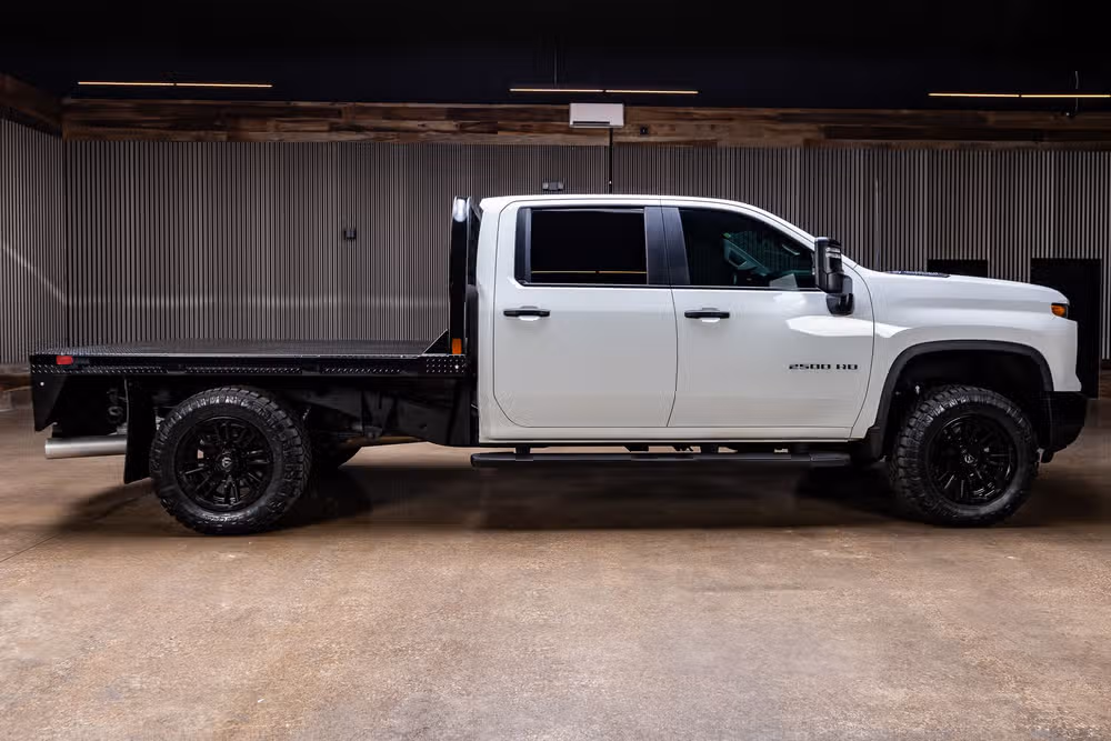 2024 Chevrolet Silverado 2500HD Custom Crew Cab Image 10