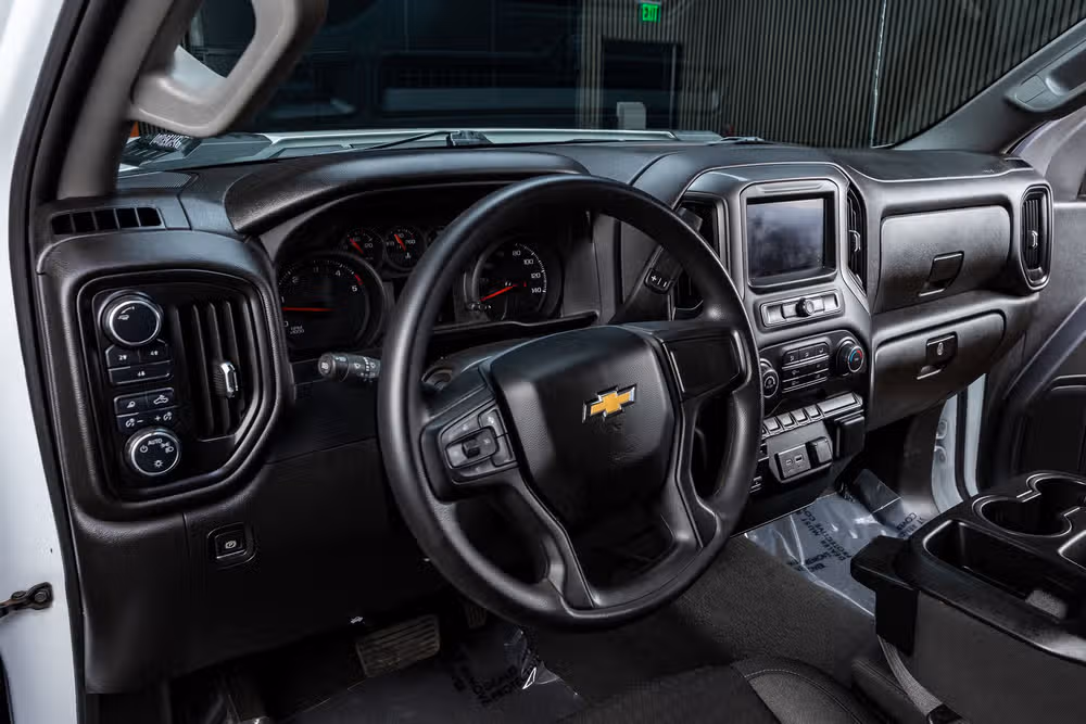 2024 Chevrolet Silverado 2500HD Custom Crew Cab Image 15