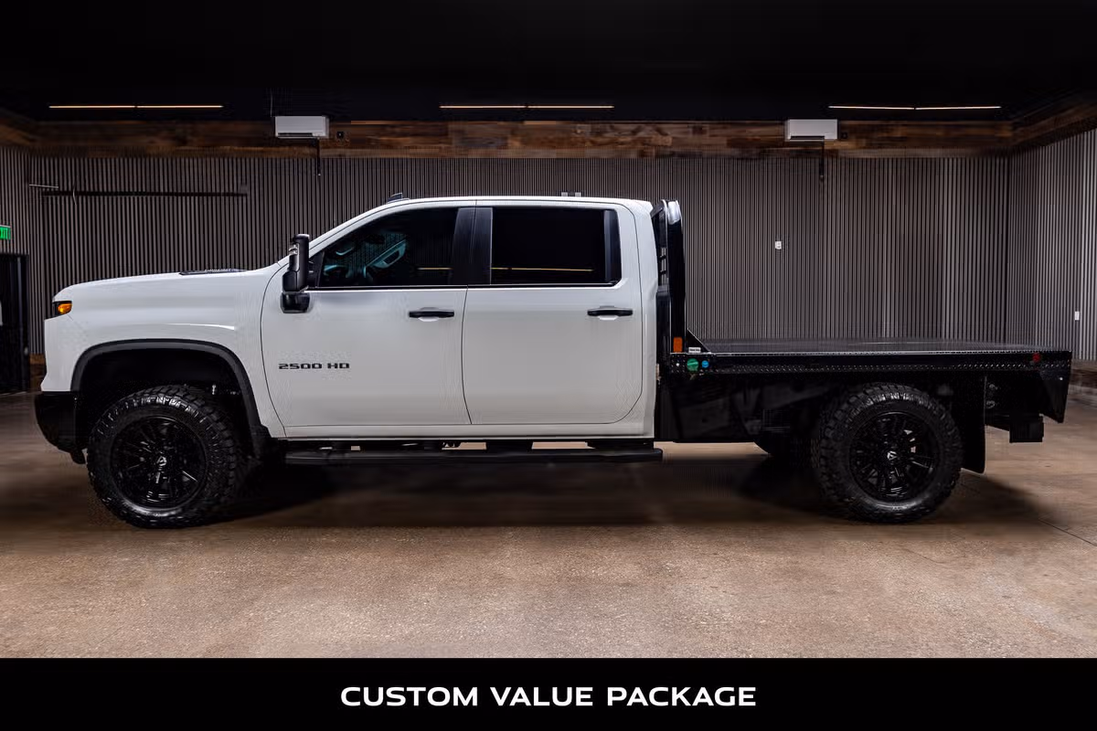 2024 Chevrolet Silverado 2500HD Custom Crew Cab