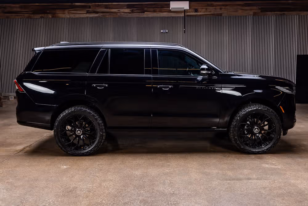 2025 Lincoln Navigator Reserve Image 11