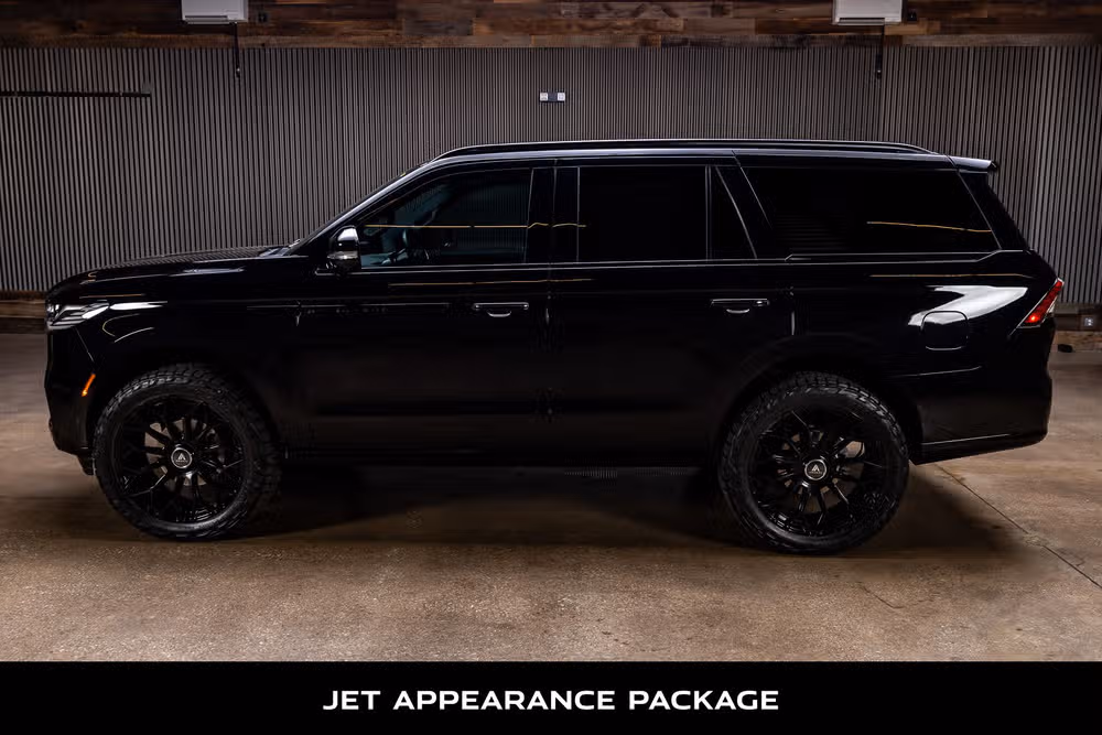 2025 Lincoln Navigator Reserve Image 6