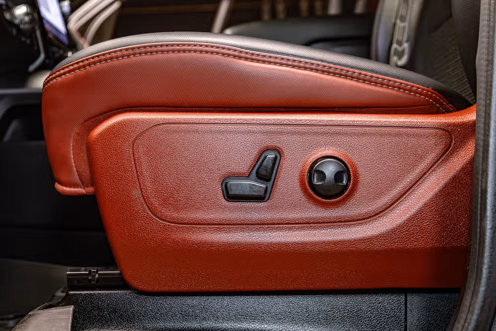 2025 Ram 1500 Rebel Crew Cab Image 23