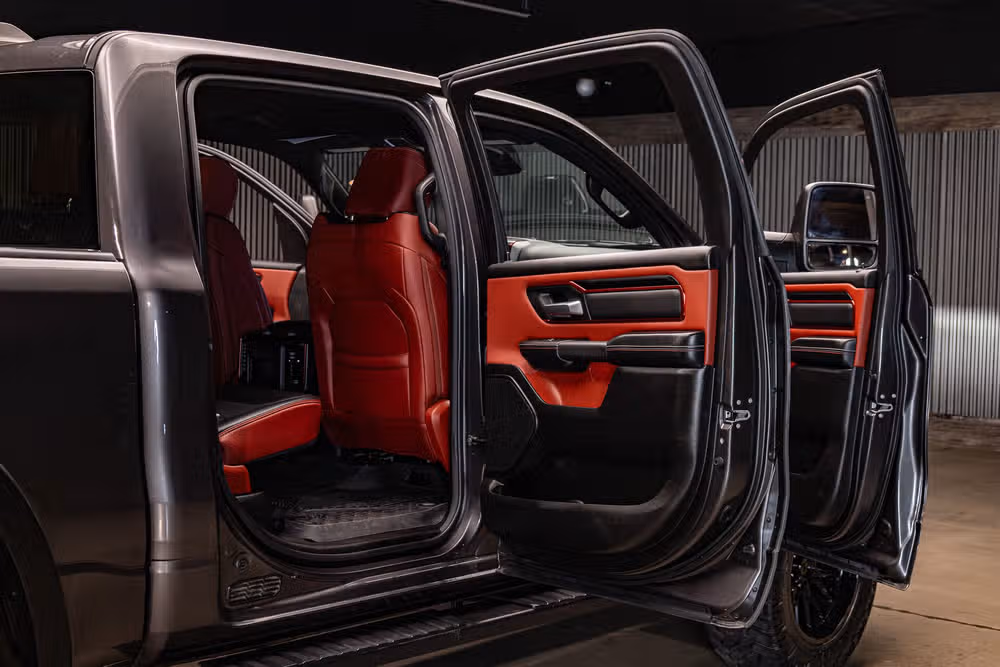 2025 Ram 1500 Rebel Crew Cab Image 31