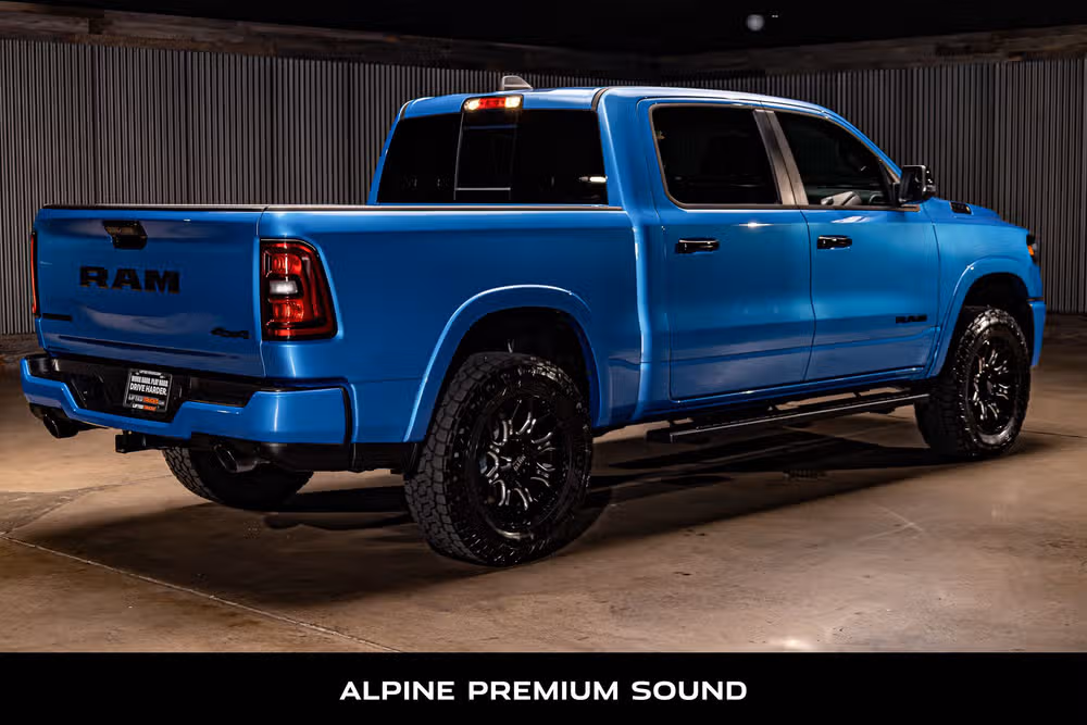 2026 Ram 1500 Big Horn Crew Cab Image 9