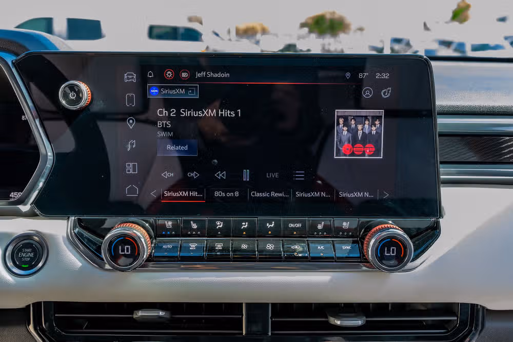 2024 GMC Canyon AT4X Crew Cab Image 24