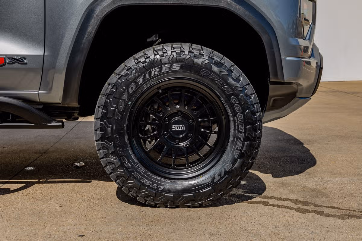2024 GMC Canyon AT4X Crew Cab
