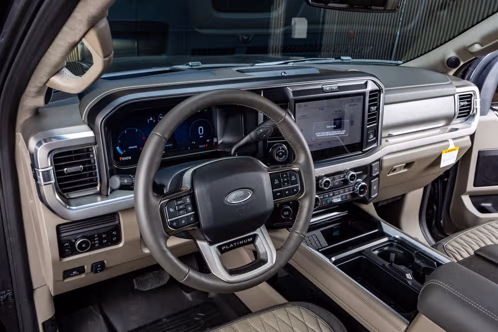 2026 Ford F-450 Super Duty Platinum Plus Crew Cab Image 17