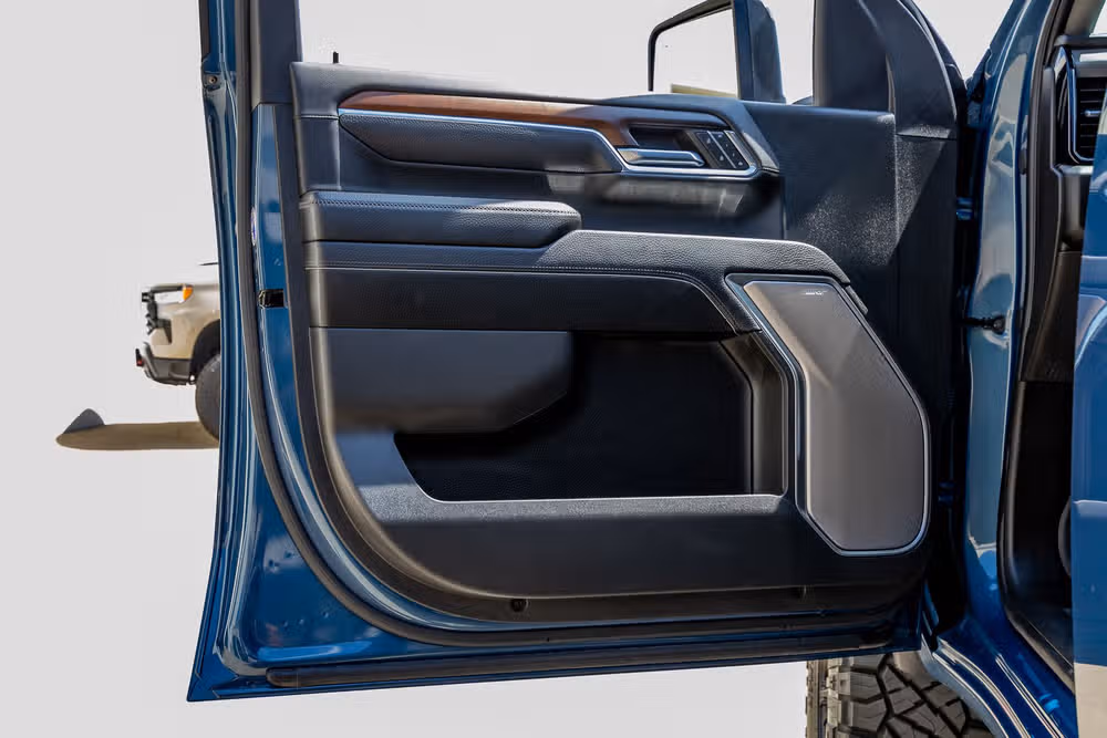 2024 GMC Sierra 2500HD Denali Crew Cab Image 34