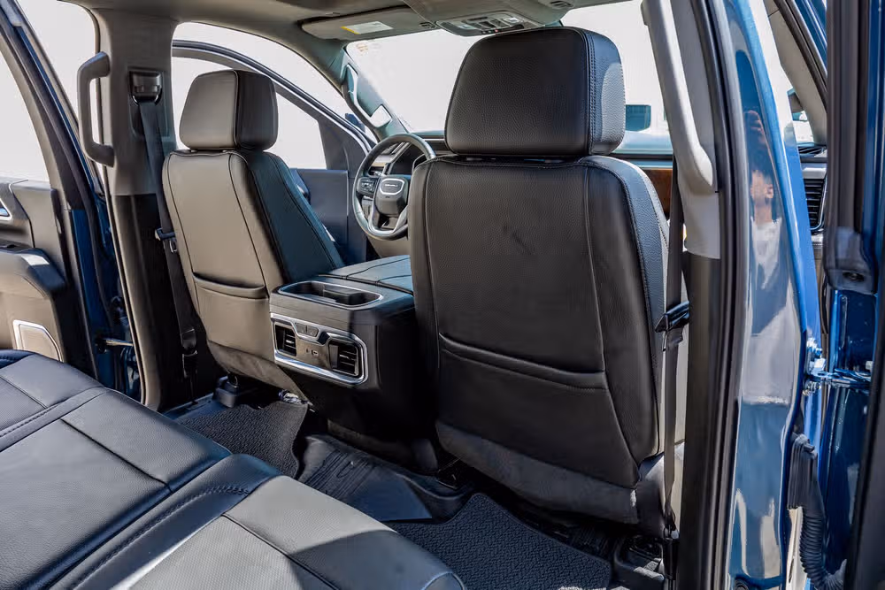 2024 GMC Sierra 2500HD Denali Crew Cab Image 30
