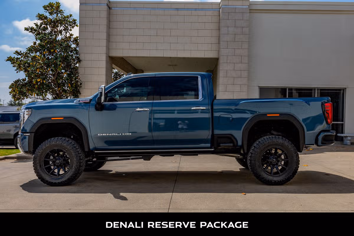 2024 GMC Sierra 2500HD Denali Crew Cab