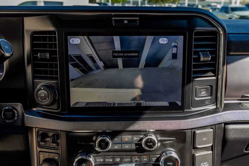 2026 Ford F-450 Super Duty Platinum Crew Cab Image 26