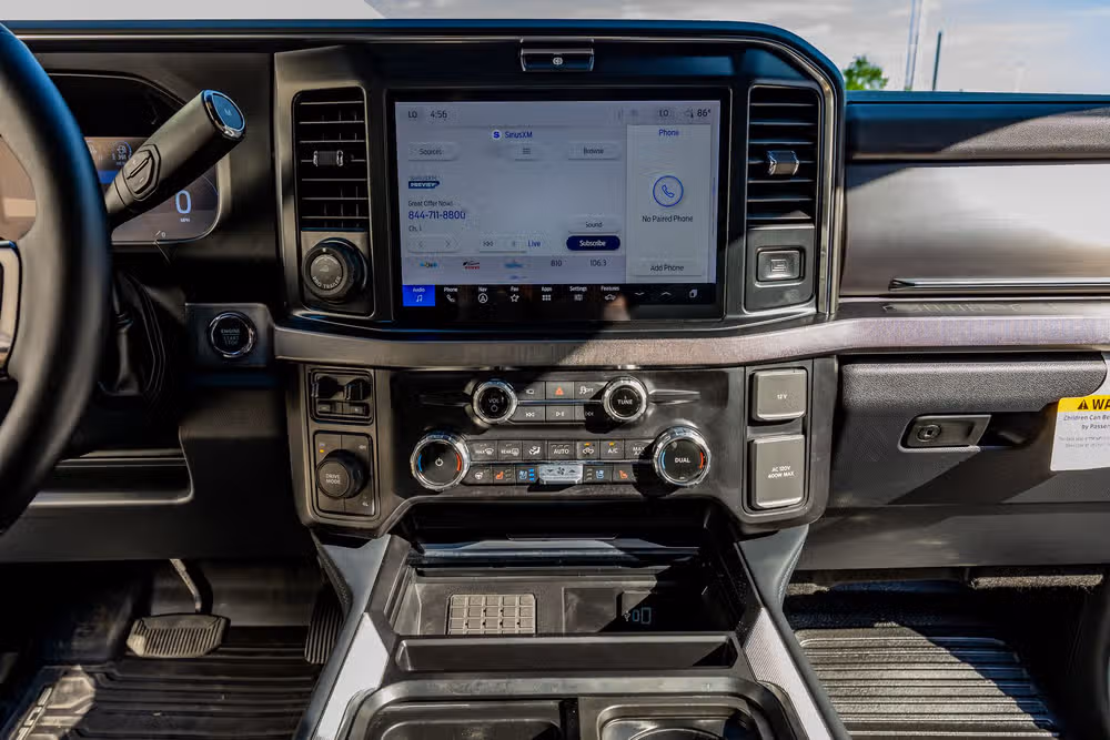 2026 Ford F-450 Super Duty Platinum Crew Cab Image 24