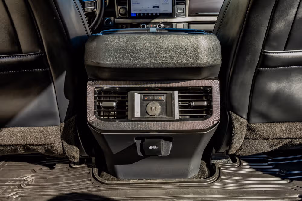 2026 Ford F-450 Super Duty Platinum Crew Cab Image 33