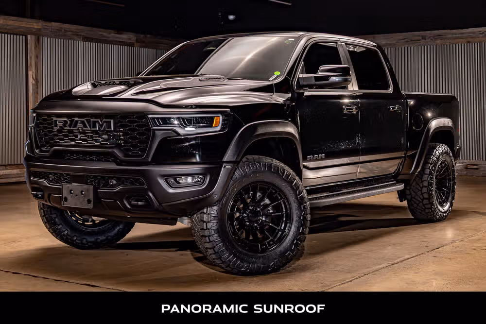 2026 Ram 1500 RHO Crew Cab Image 5