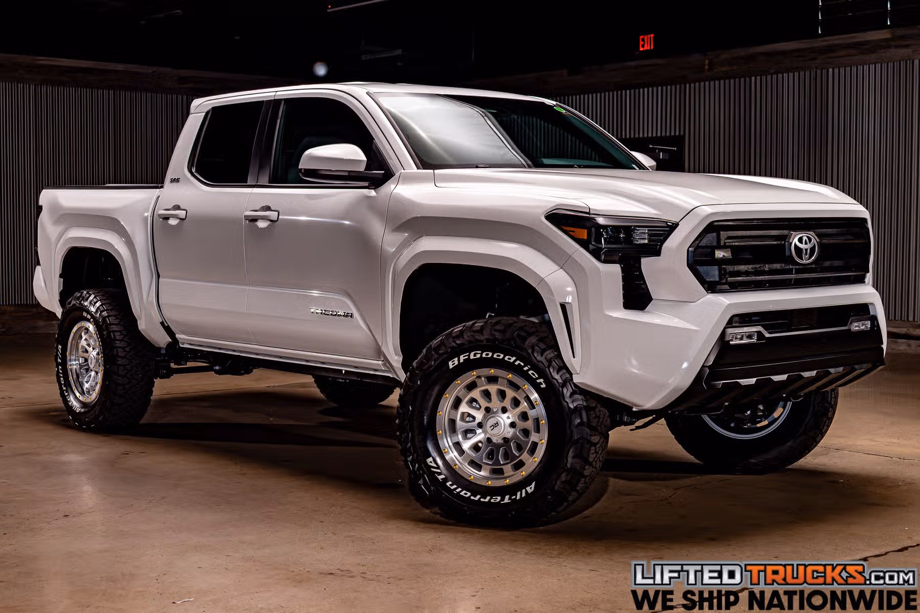 2026 Toyota Tacoma SR5 Double Cab Image 1