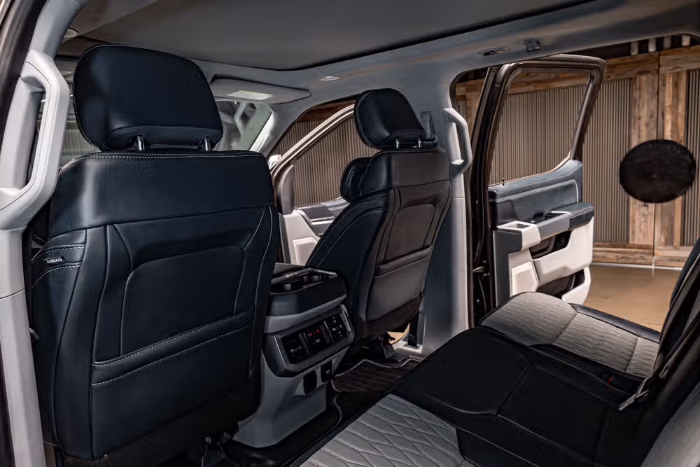 2024 Ford F-250 Super Duty Limited Crew Cab Image 23