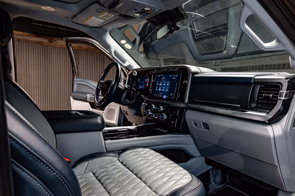 2024 Ford F-250 Super Duty Limited Crew Cab Image 18