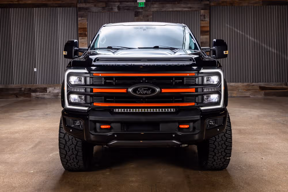 2023 Ford F-250 Super Duty Lariat Harley-Davidson Crew Cab Image 2