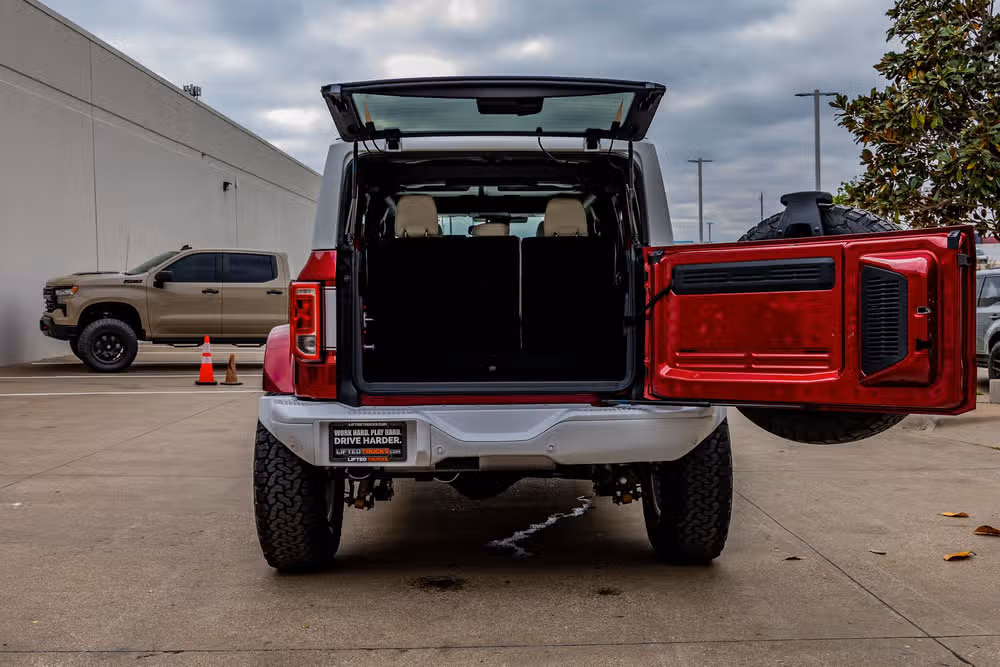 2025 Ford Bronco Heritage Edition Image 9