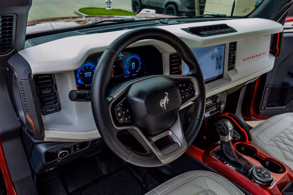 2025 Ford Bronco Heritage Edition Image 17