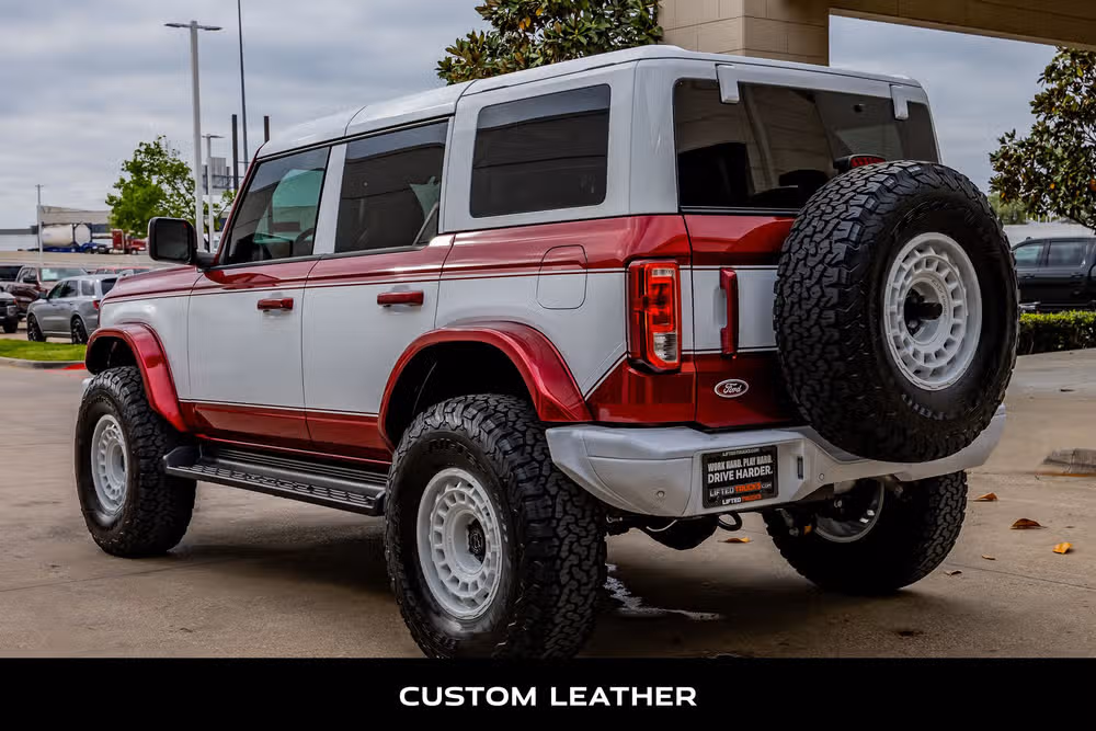 2025 Ford Bronco Heritage Edition Image 7