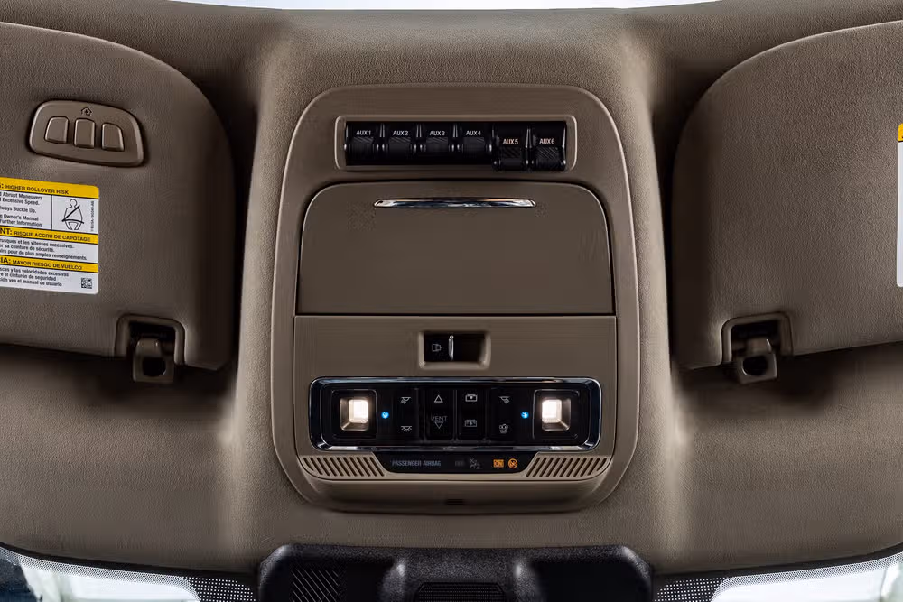 2025 Ford F-450 Super Duty Platinum Plus Crew Cab Image 28