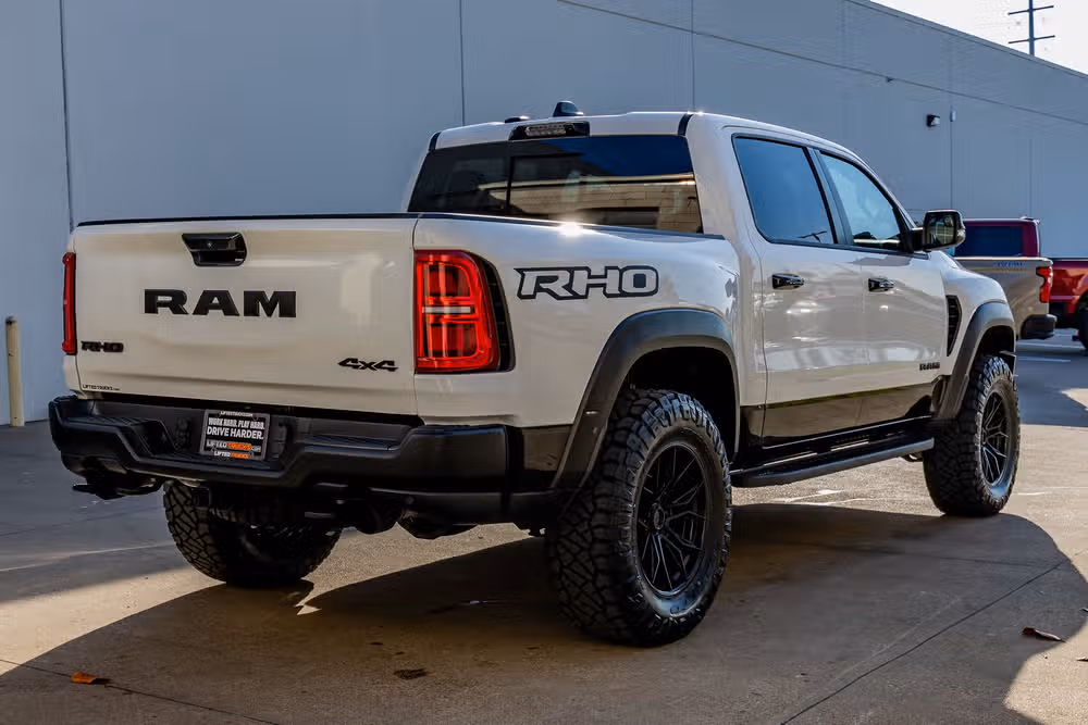 2025 Ram 1500 RHO Crew Cab Image 10