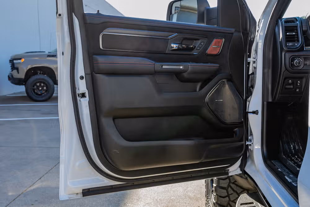 2025 Ram 1500 RHO Crew Cab Image 35