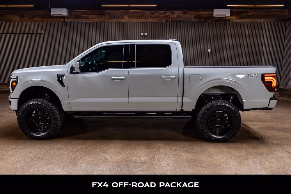 2026 Ford F-150 Lariat SuperCrew Image 6