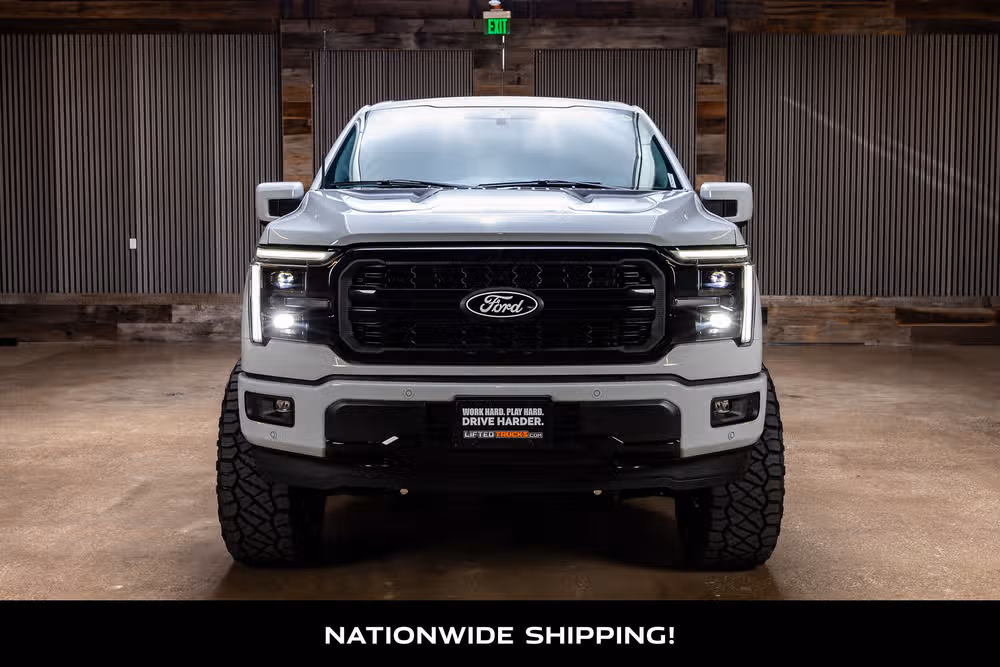 2026 Ford F-150 Lariat SuperCrew Image 4