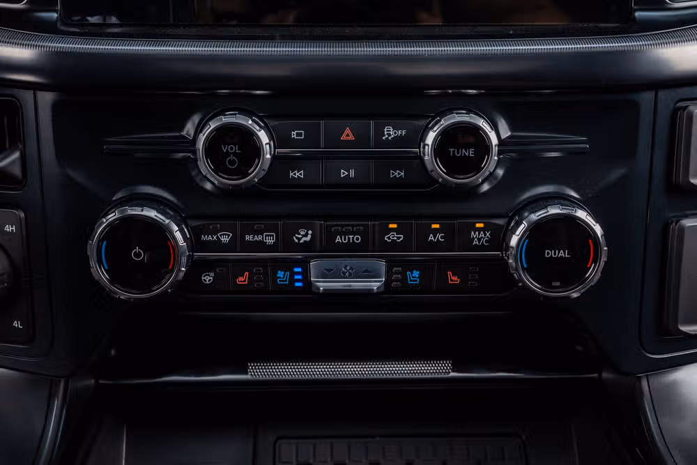 2026 Ford F-150 Lariat SuperCrew Image 26
