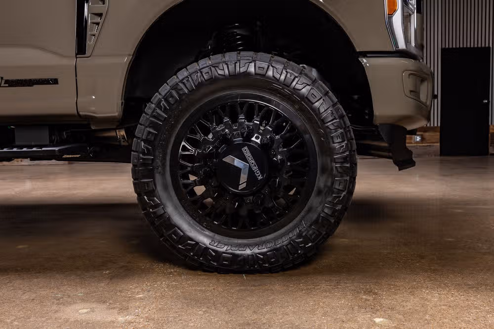 2026 Ford F-350 Super Duty XLT Regular Cab Image 12