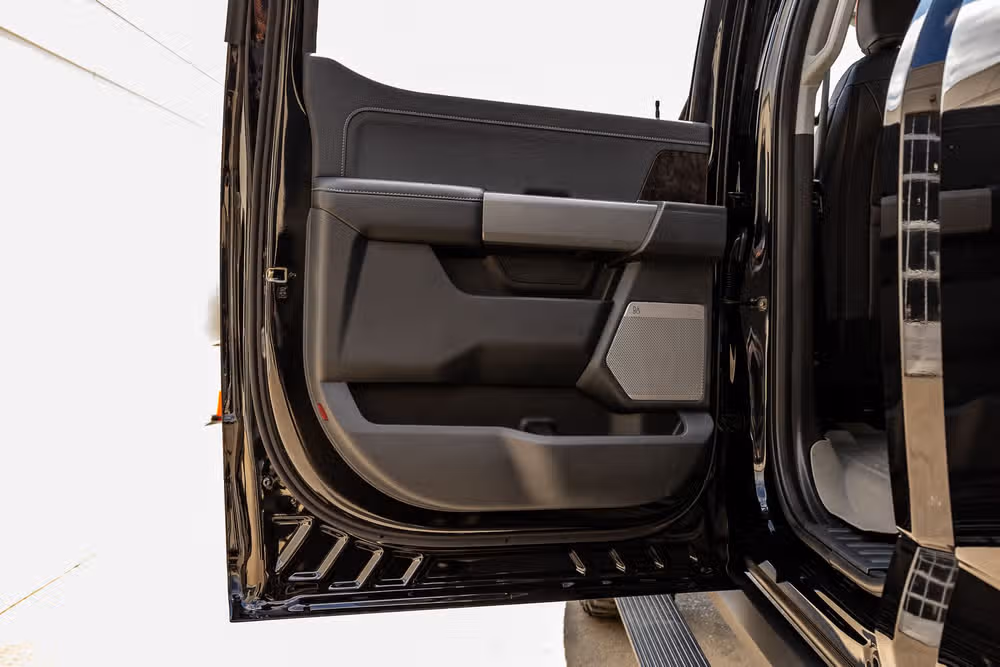 2024 Ford F-250 Super Duty Lariat Harley-Davidson Crew Cab Image 38