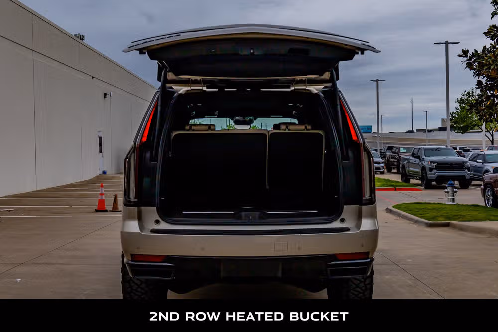 2021 Cadillac Escalade Sport Image 8