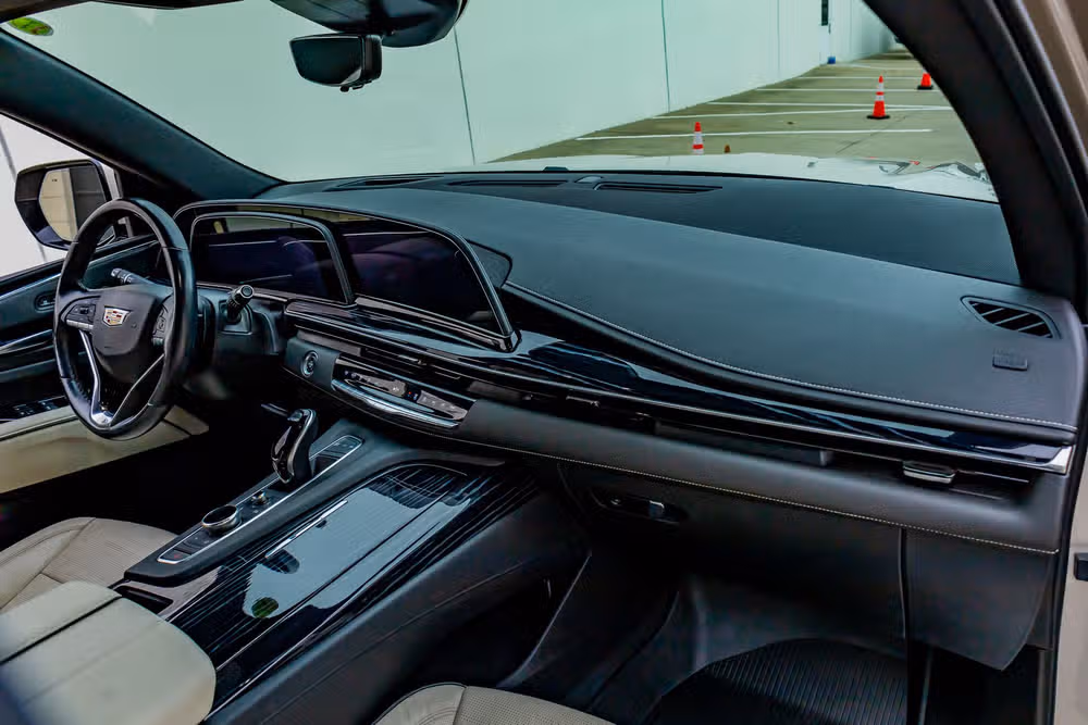 2021 Cadillac Escalade Sport Image 17