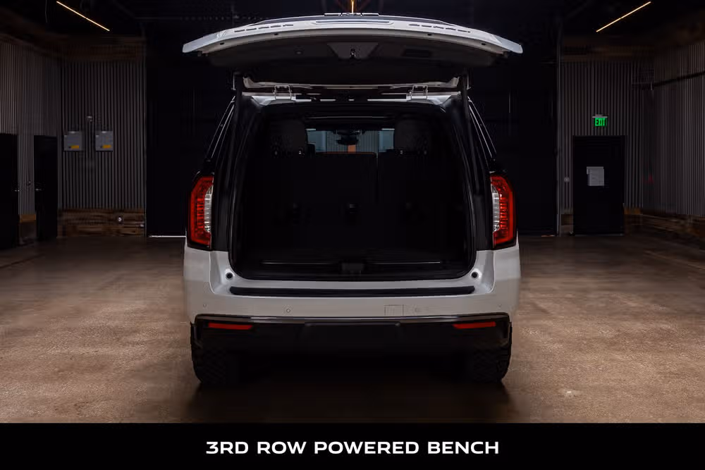 2024 GMC Yukon Denali Ultimate Image 9