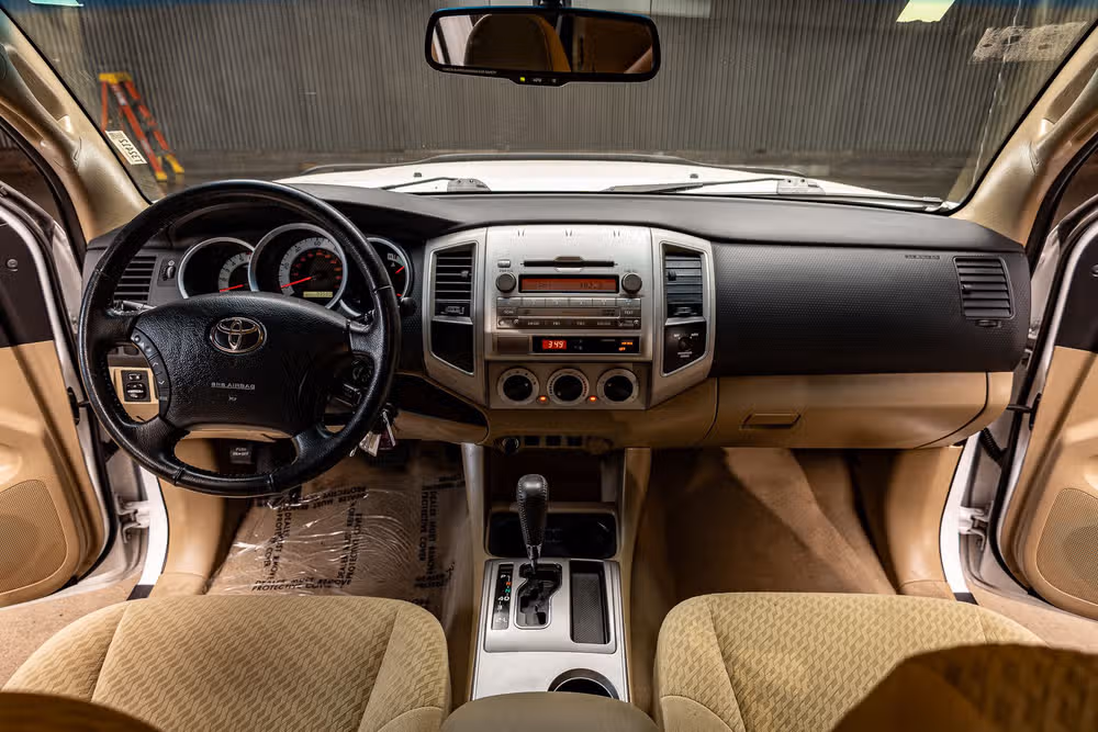 2011 Toyota Tacoma PreRunner V6 Access Cab Image 14