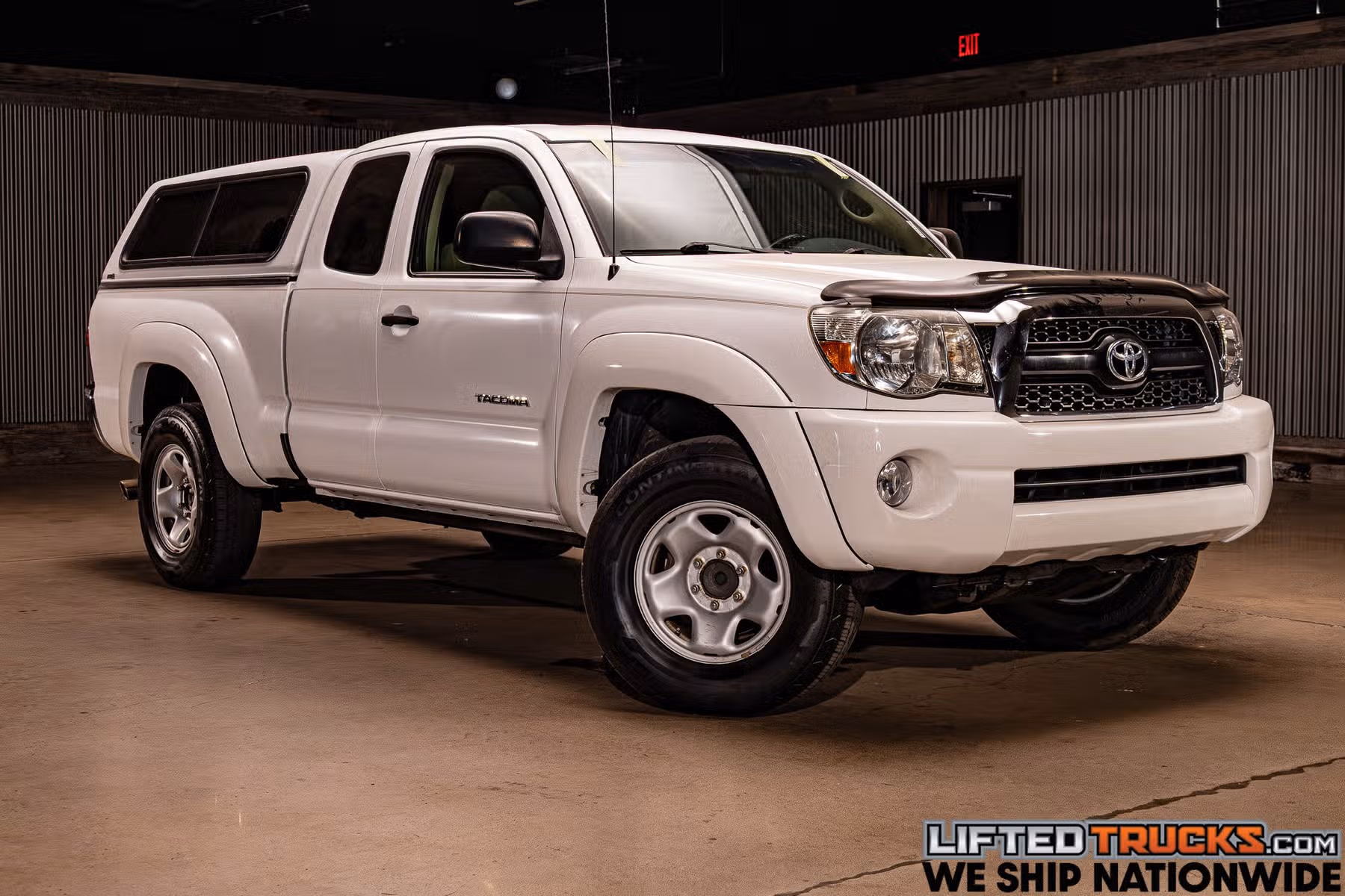 2011 Toyota Tacoma PreRunner V6 Access Cab Image 1