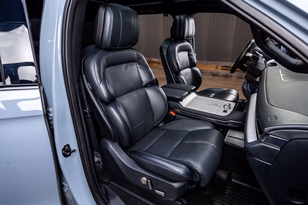 2025 Lincoln Navigator L Reserve Image 27