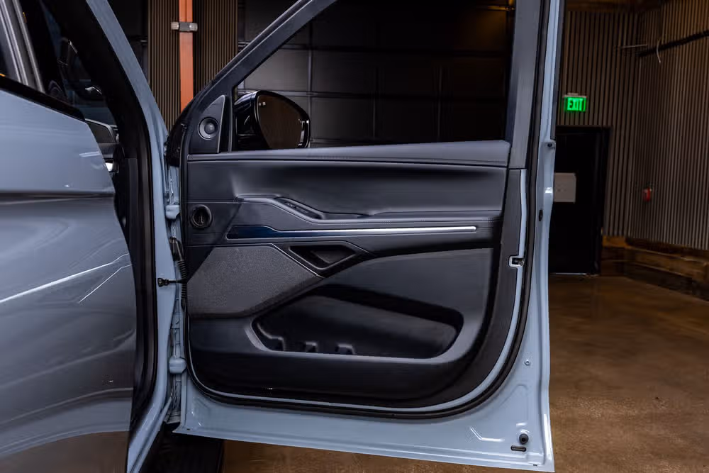 2025 Lincoln Navigator L Reserve Image 33