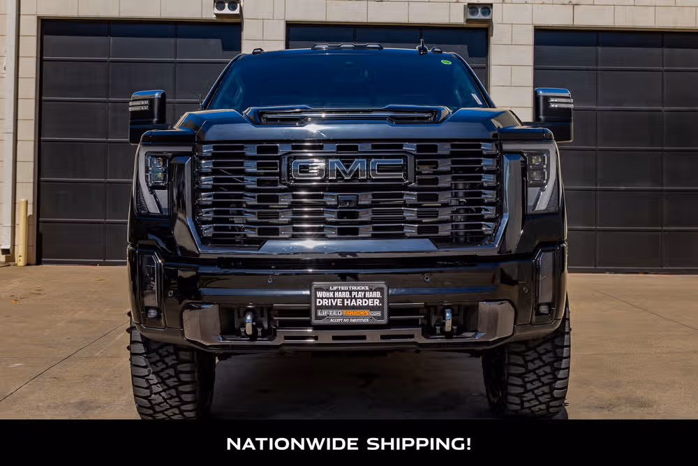 2024 GMC Sierra 3500HD Denali Ultimate Crew Cab Image 4