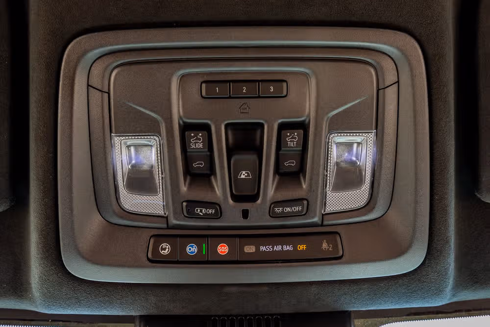 2024 GMC Sierra 3500HD Denali Ultimate Crew Cab Image 28