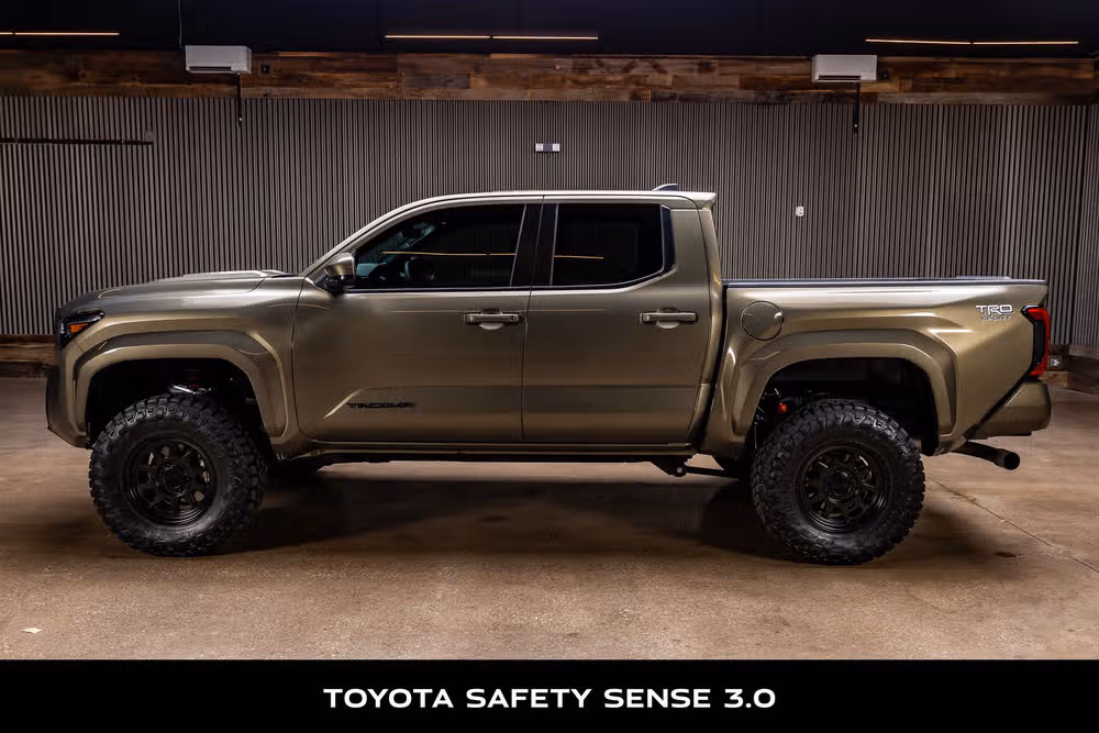 2025 Toyota Tacoma TRD Sport Double Cab Image 6