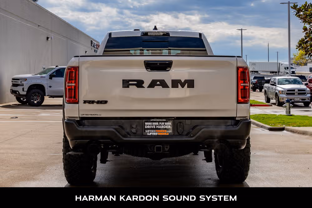 2025 Ram 1500 RHO Crew Cab Image 8