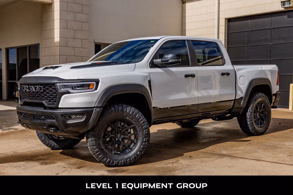 2025 Ram 1500 RHO Crew Cab Image 5